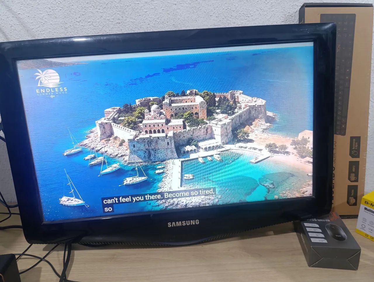 Tv Monitor Samsung 22 polegadas HDMI e VGA LN22B350F2 (sem pé) - Foto 3