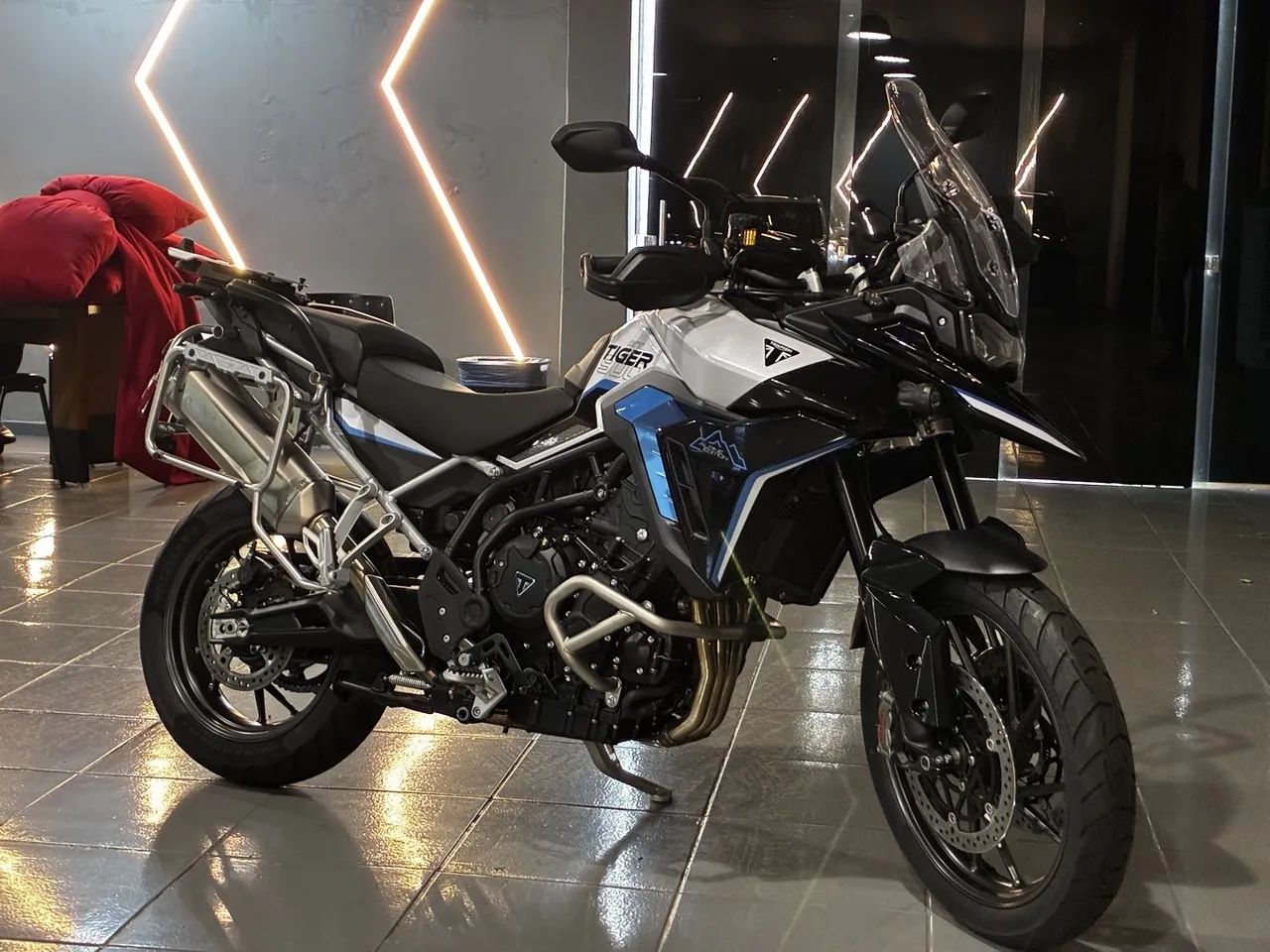 Triumph Tiger 900 gt 2026 - Foto 2