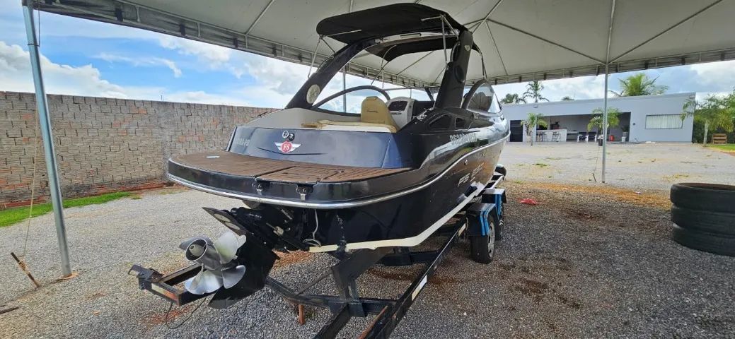 Lancha 230 - Foto 3