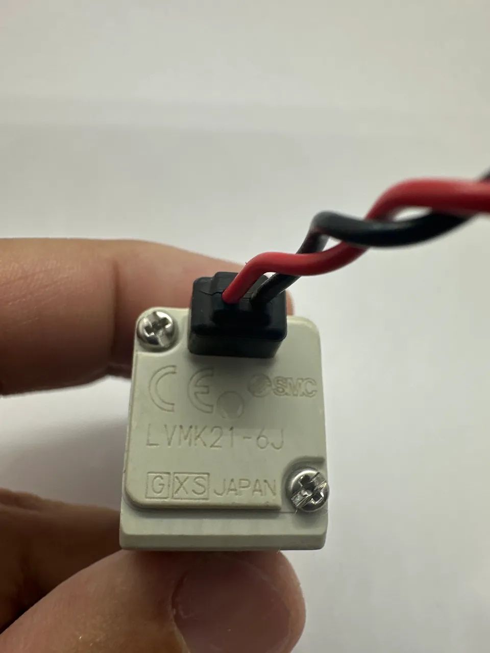 Válvula Solenoide SMC LVMK 21-6J - Foto 4