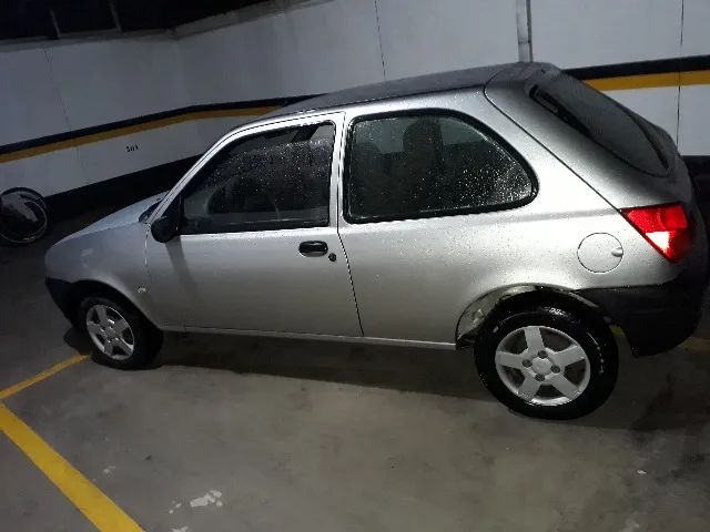 Ford Fiesta GL 1.0 3P 2001