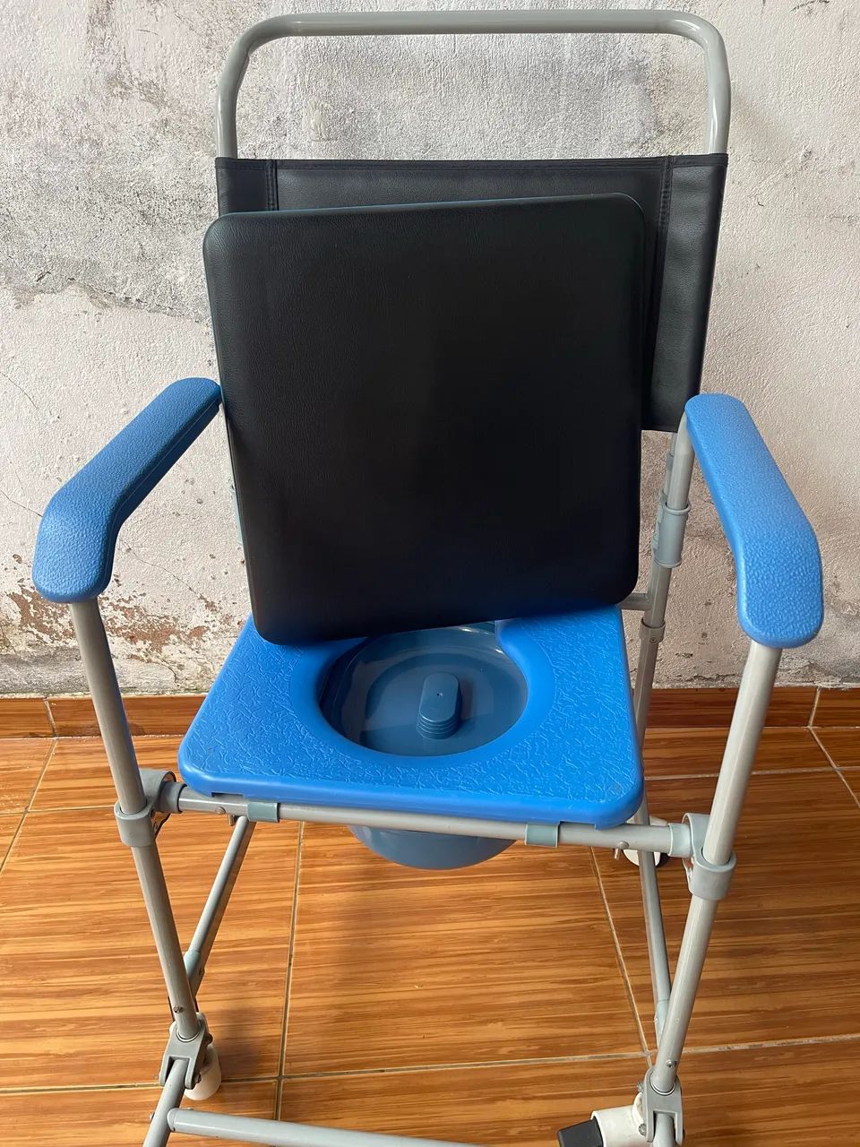 Cadeira de Banho - Foto 2