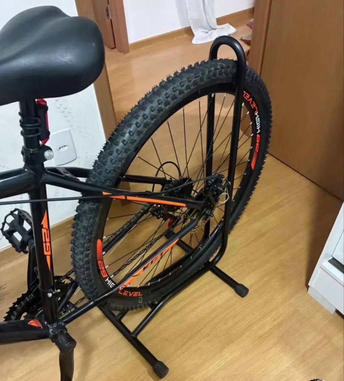 Bicicleta Aro 29 Novíssima - Foto 4