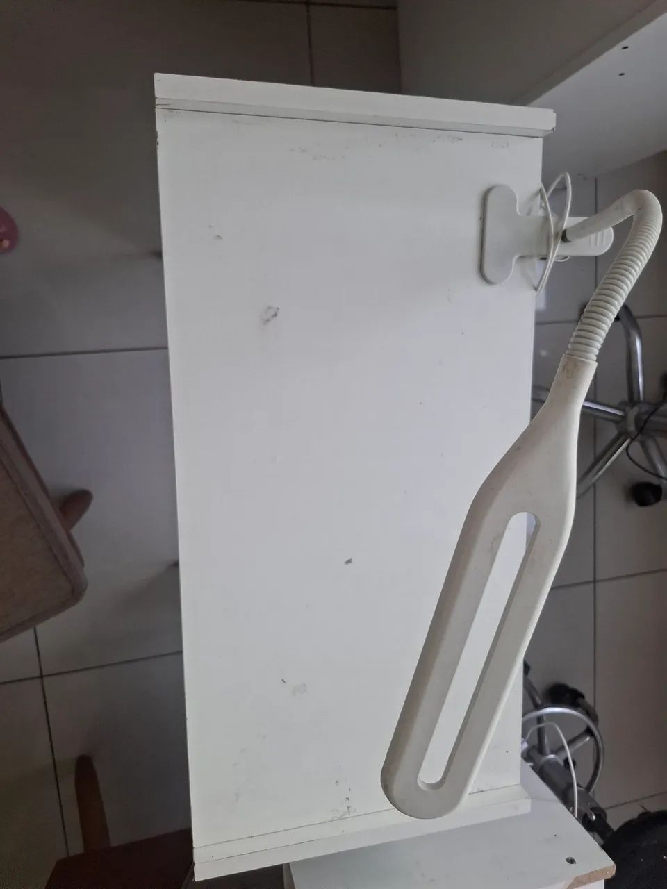 Mesa de manicure + luminária  - Foto 2