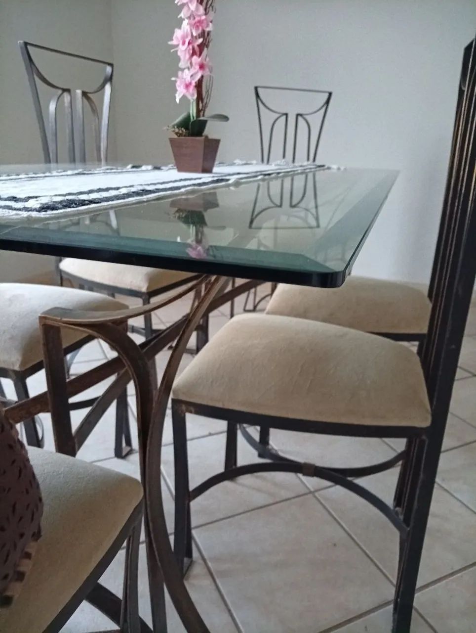 Mesa de jantar 6 cadeiras  - Foto 4