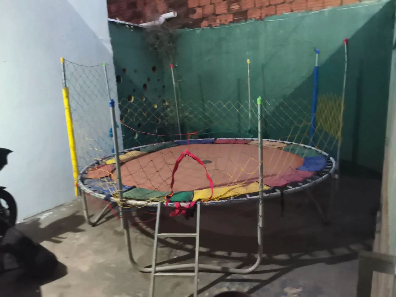 Pula pula brinquedo infantil desapego
