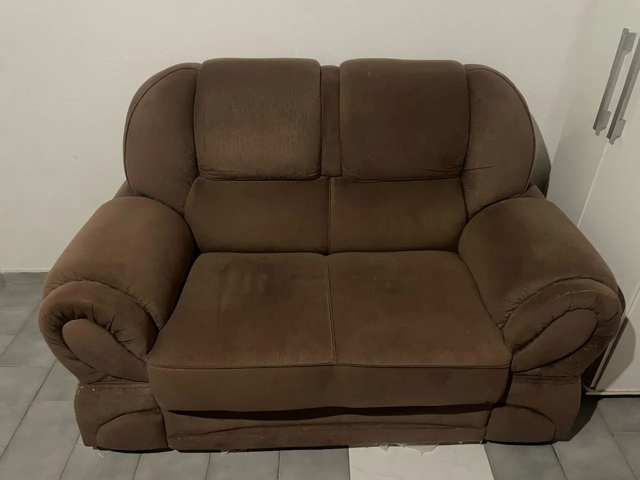 Sofá de 2 lugares 
