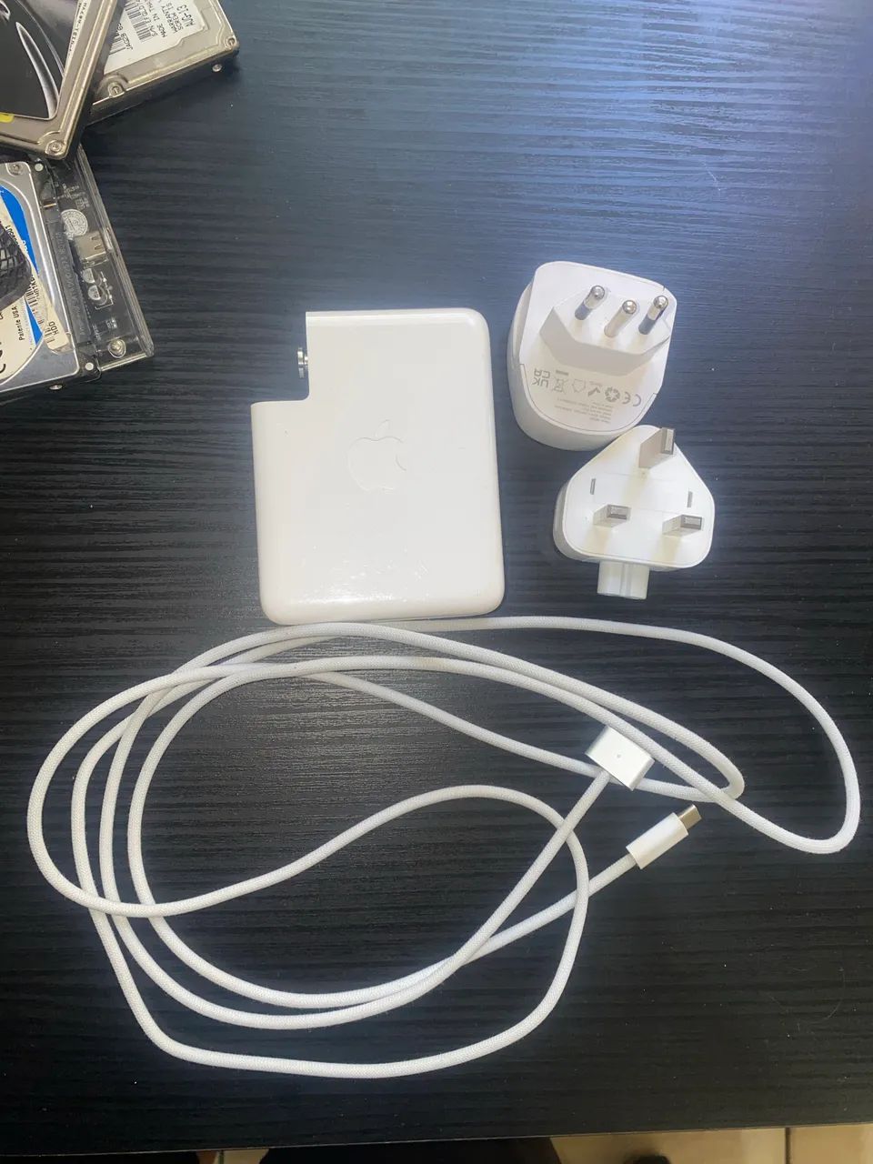 MacBook Pro M1 Pro 16/512 Touch ID  - Foto 4