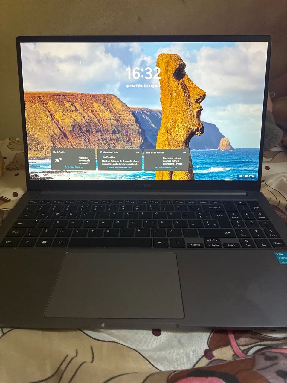 Vendo notebook 