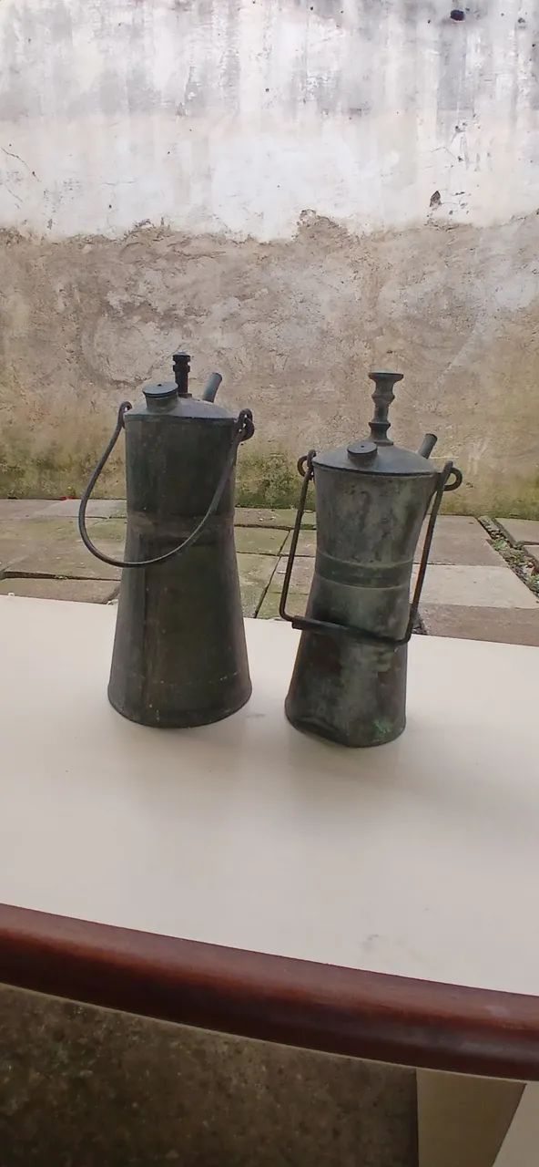 BULES DE CAFÉ, COBRE E BRONZE ANTIGUIDADES 