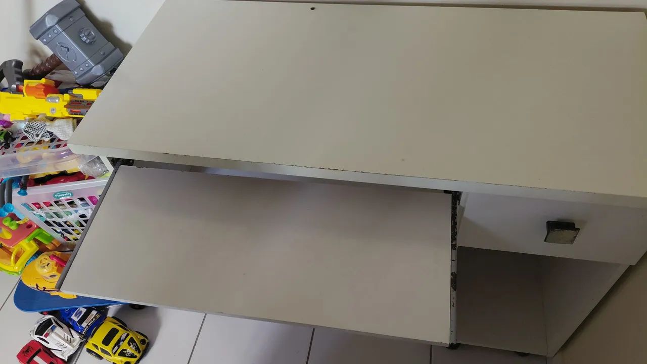 Vende-se mesa de estudo USADA - Foto 4