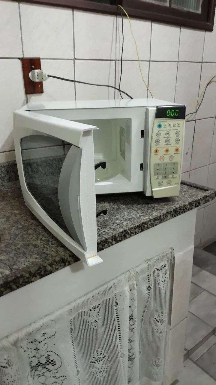  VENDO Micro-ondas Electrolux - Excelente Estado 