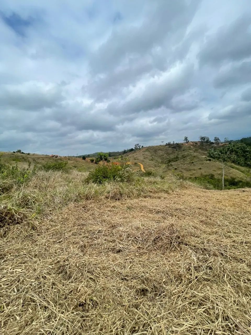 TERRENO EM CAVA GRANDE - APROXIMADAMENTE 1.140m2 - Foto 2