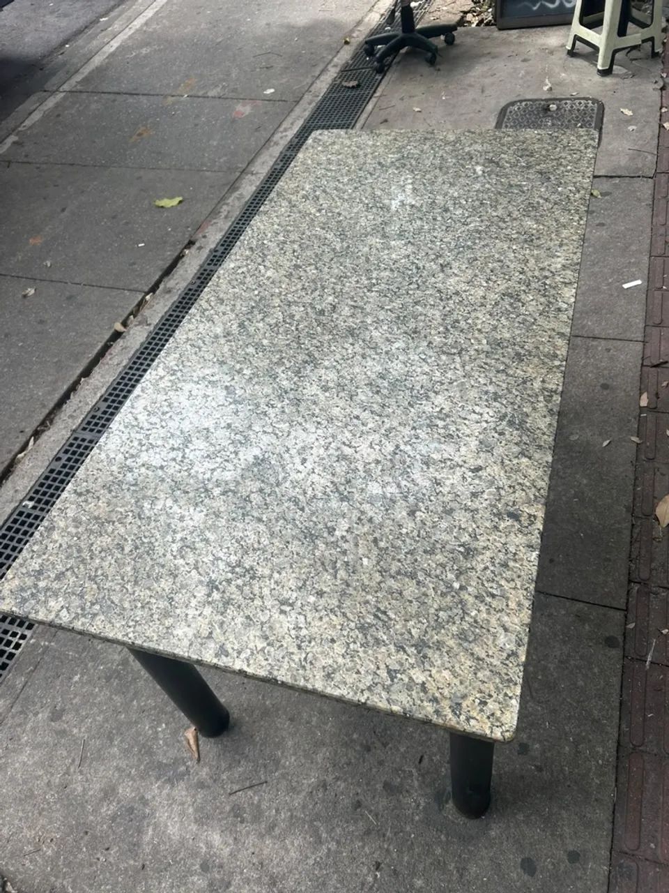 Mesa de Granito 6 cadeiras - Foto 4