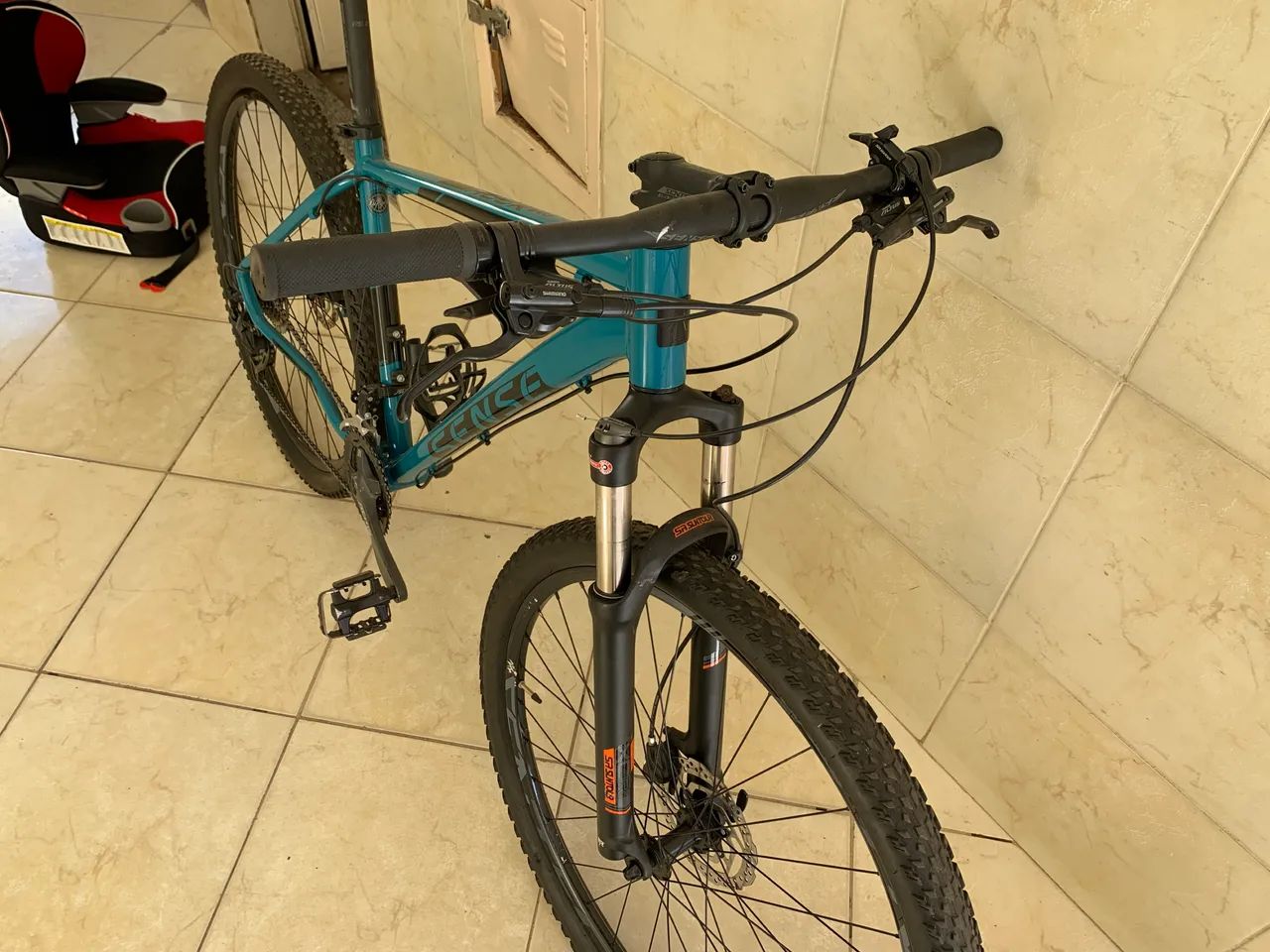 Bicicleta Sense Rock Evo 19 - Foto 4
