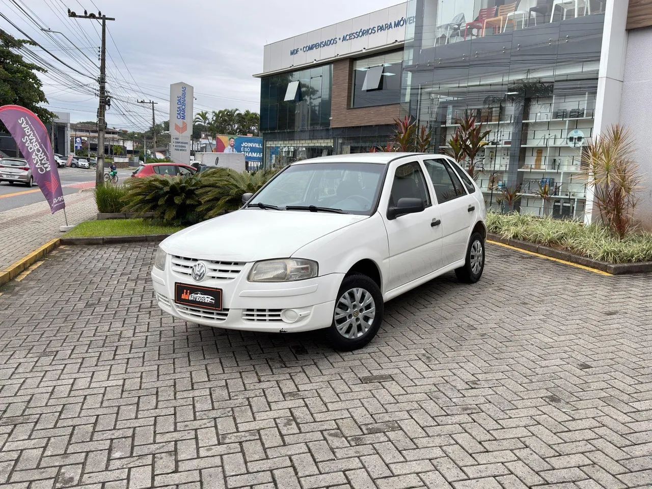 Volkswagen Gol GOL CITY (TREND)/TITAN 1.0 T. FLEX 8V 4P 2014