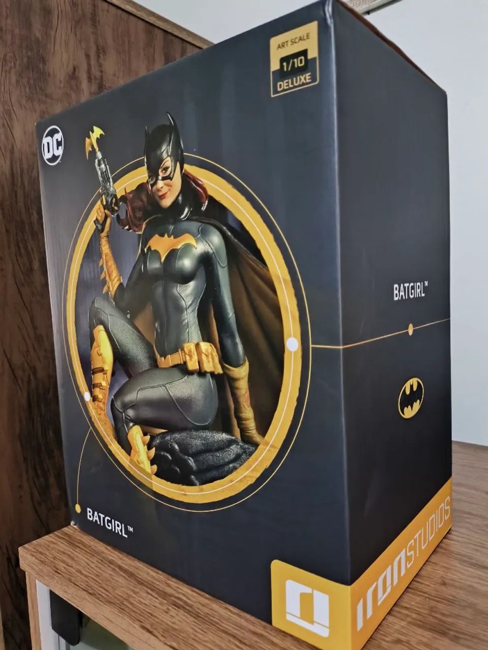 Batgirl Iron Studios 1/10