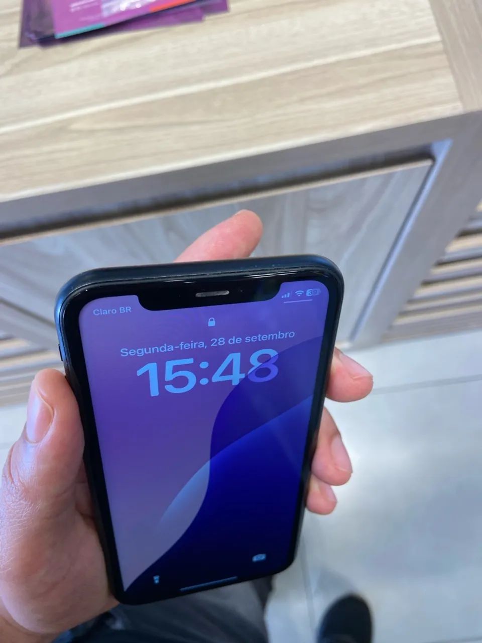 iPhone XR 128GB - Impecável / Sem Riscos - R$ 800 em até 10x Sem Juros - Foto 4