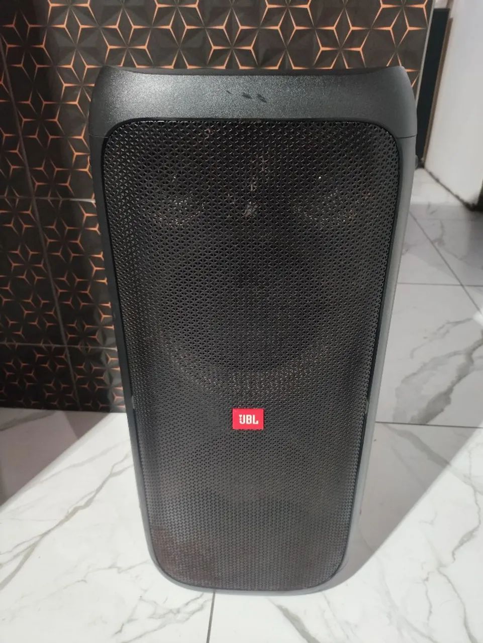 Vende- se JBL 310