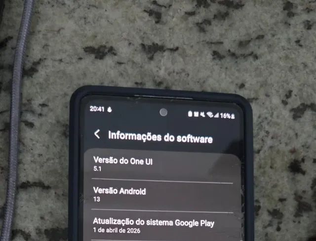 Smarphone samsung galaxy s20 fe - Foto 2