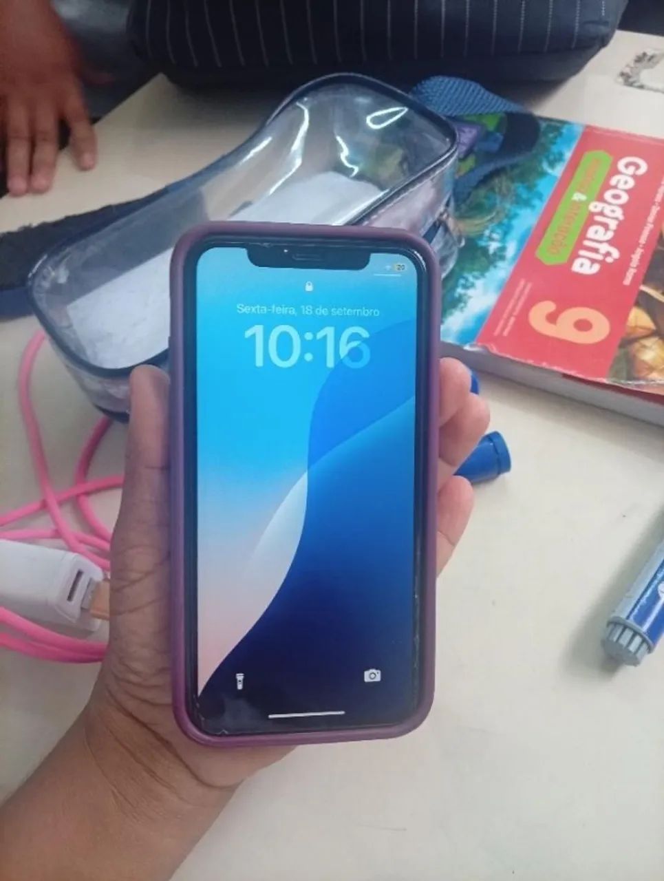 iPhone  11