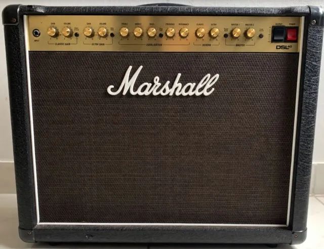 Marshall DSL40CR (Valvulado)