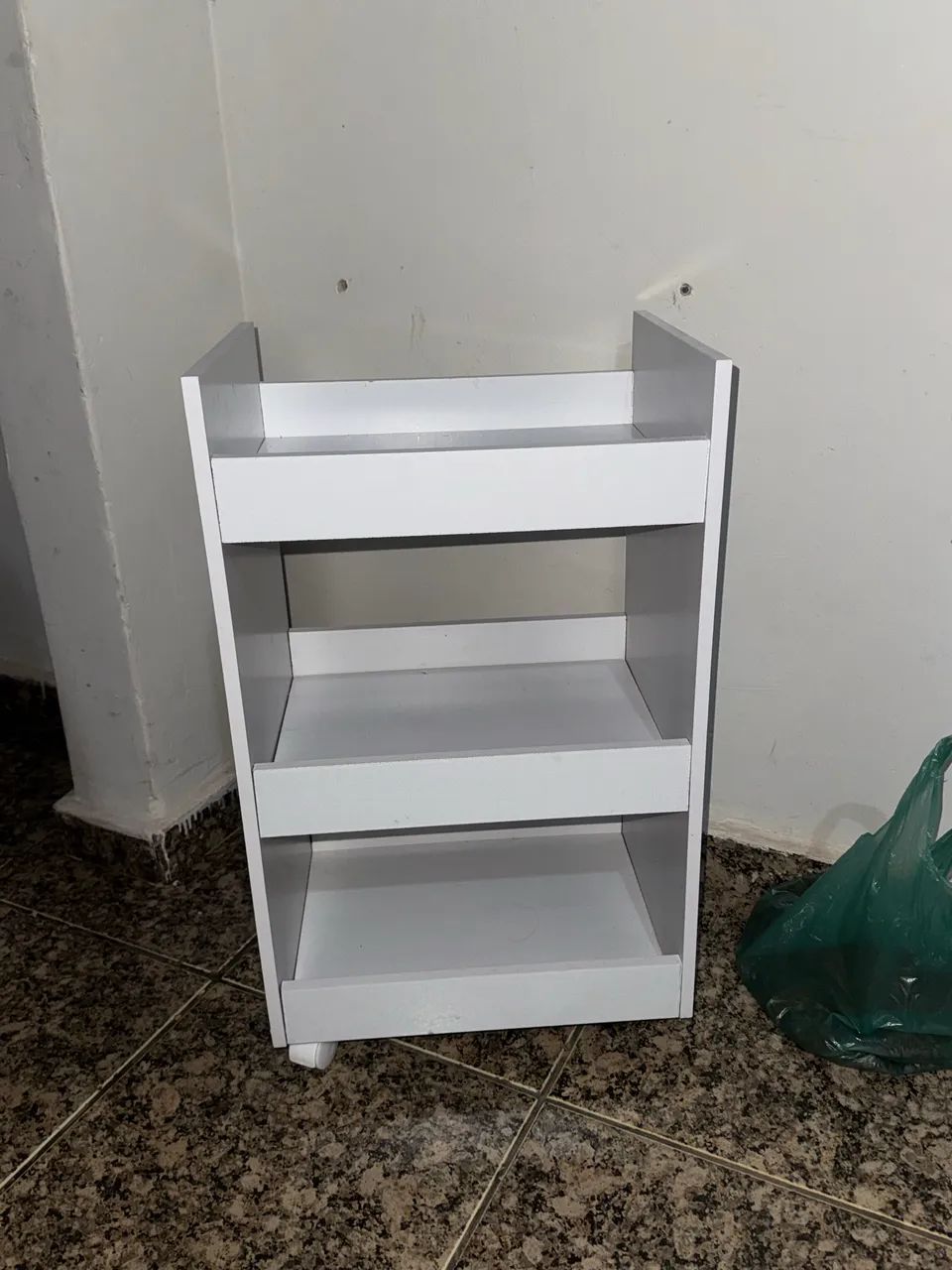 Carrinho auxiliar 
