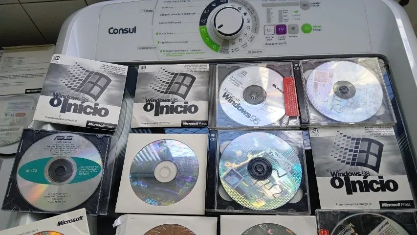 LOTE DE CDS E LICENÇAS WINDOWS ANTIGO - Foto 5