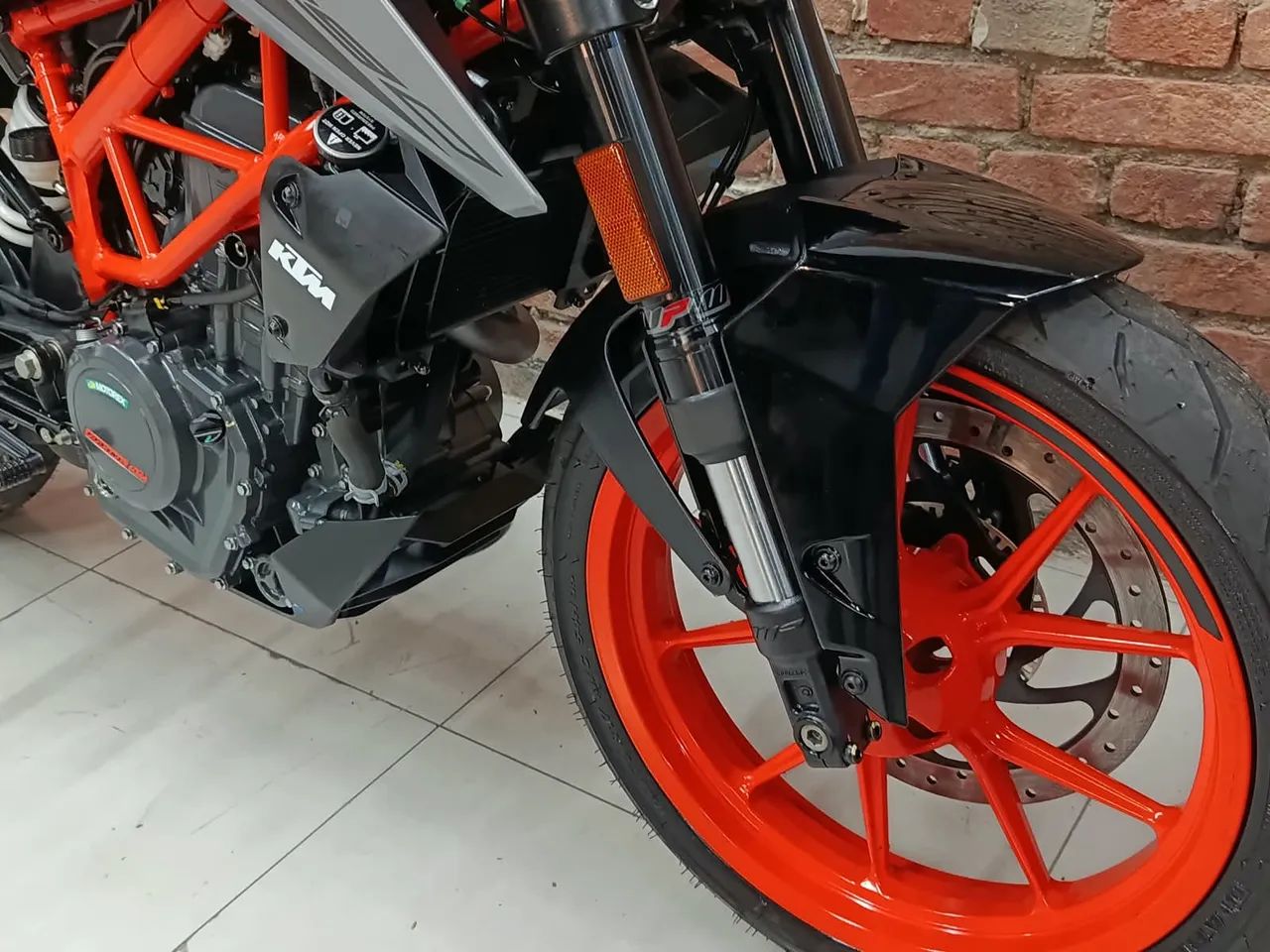 KTM DUKE 390 - Foto 5