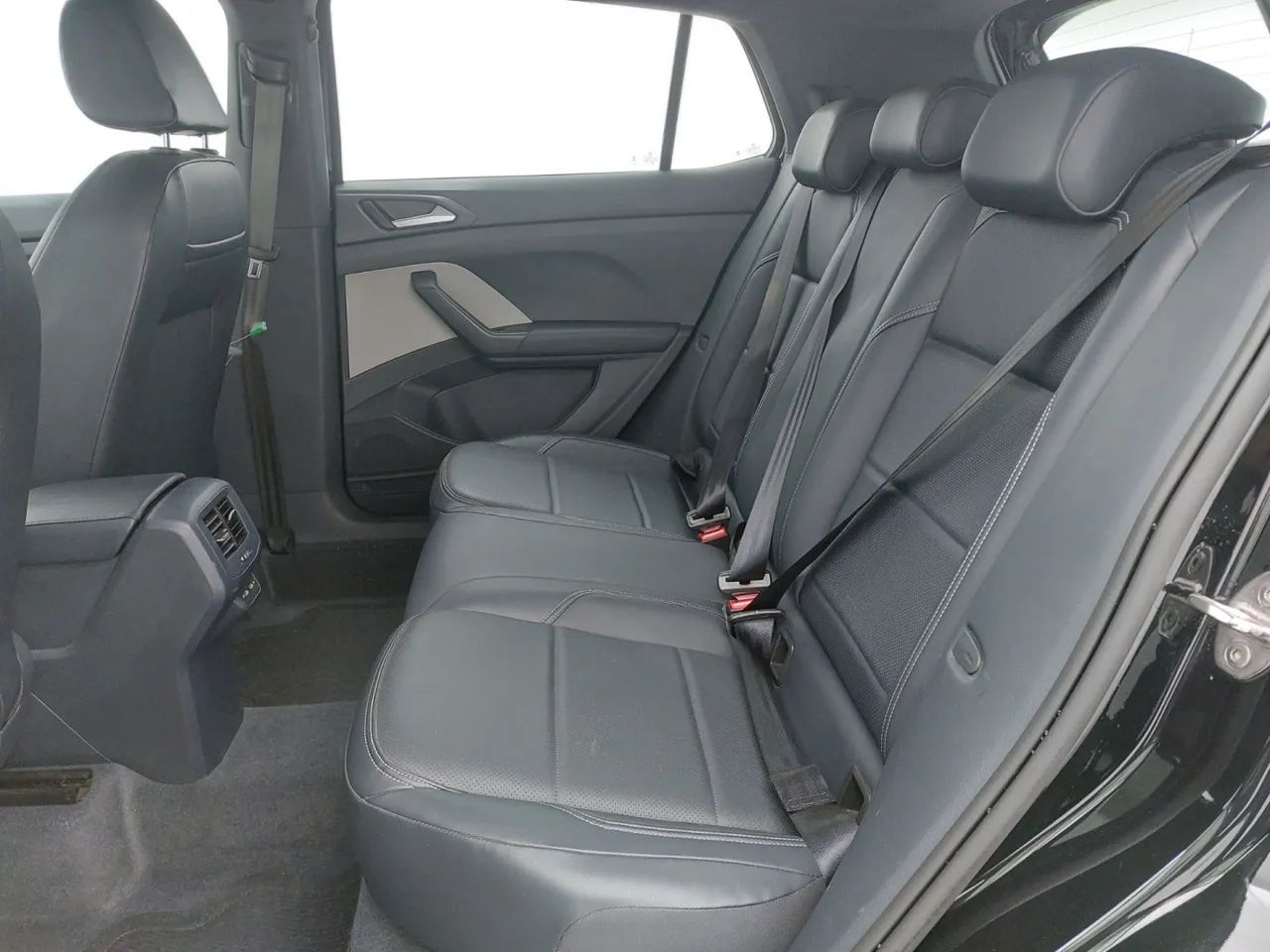 Volkswagen T-Cross Highline 1.4 TSI Flex 16V 5P AUT, foto 17 de 18