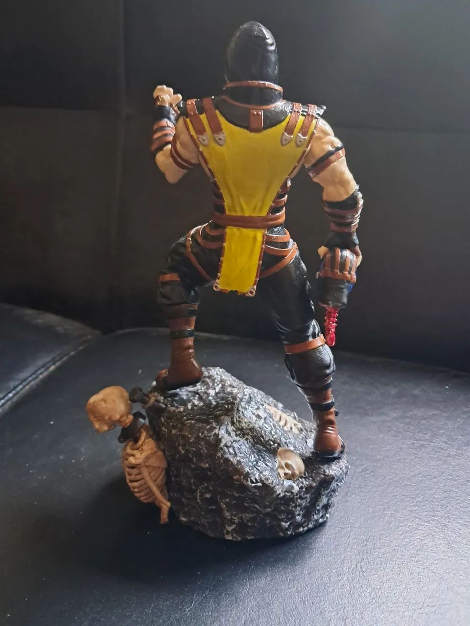 Action figure de resina Scorpion Mortal Kombat .  - Foto 3