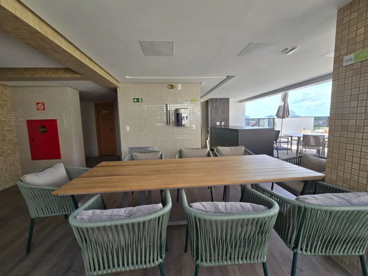 Imóvel para aluguel tem 21 m², mobiliadocom 1 quarto em Caminho das Árvores - Salvador - B - Foto 12