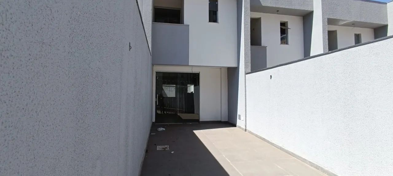 CASA GEMINADA DE 2 QUARTOS COM SUITE - PLANALTO - Foto 3