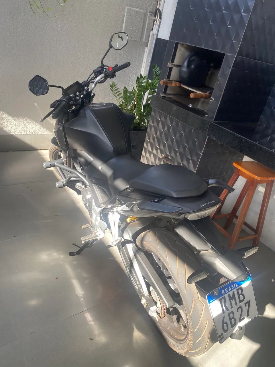 CB 300F 2025 - Foto 2