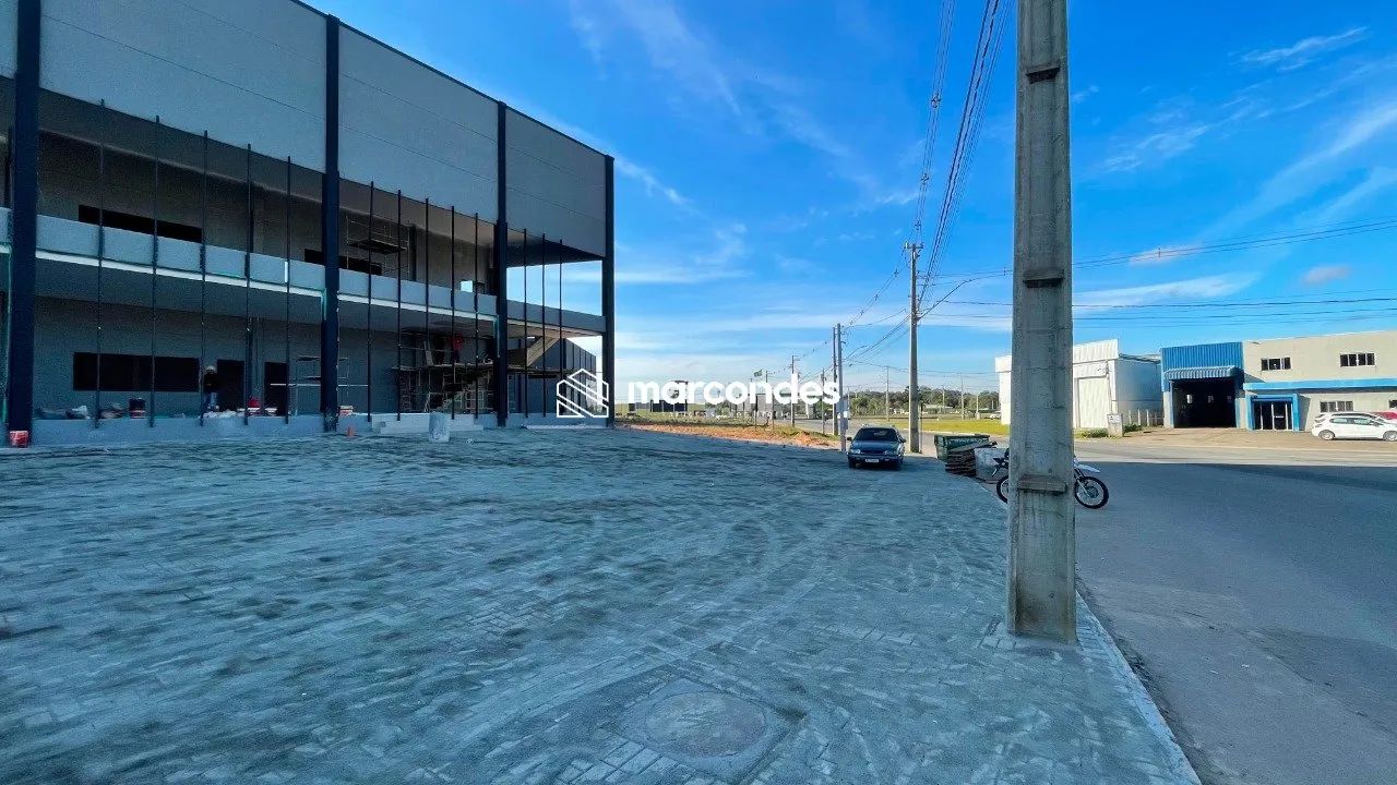 BARRACÃO NOVO 1900 M2 - Foto 3