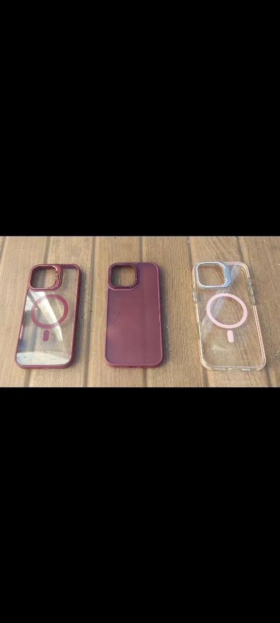 3 capinhas do iPhone  15 pro max por 20 reais