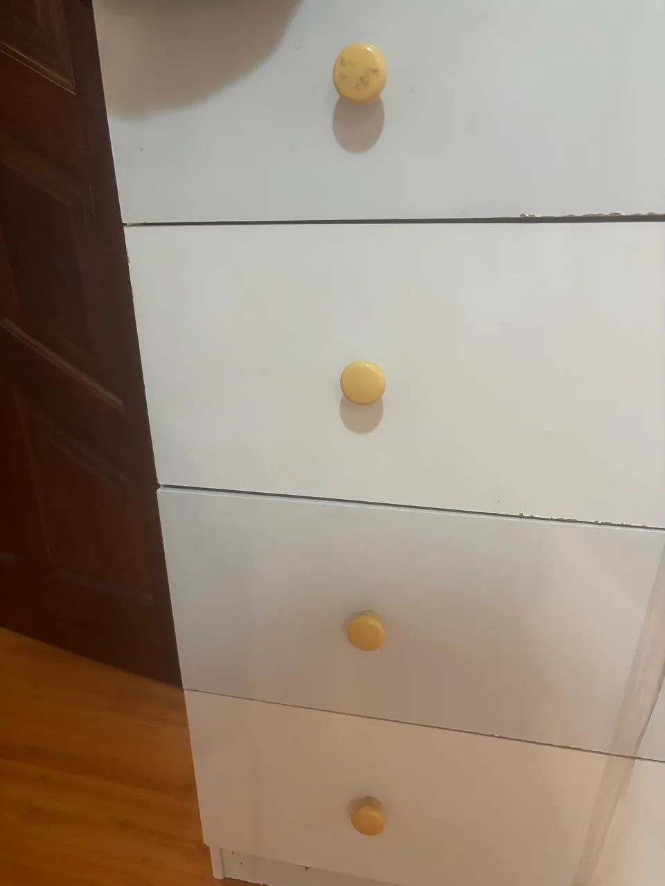 Cômoda Branca Infantil Retrô Janelinha 1 Porta 4 Gavetas 100% MDF - Peroba Móveis Infantis - Foto 3