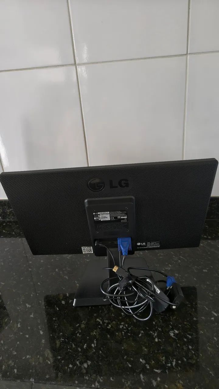 Monitor LG 20" - Foto 2