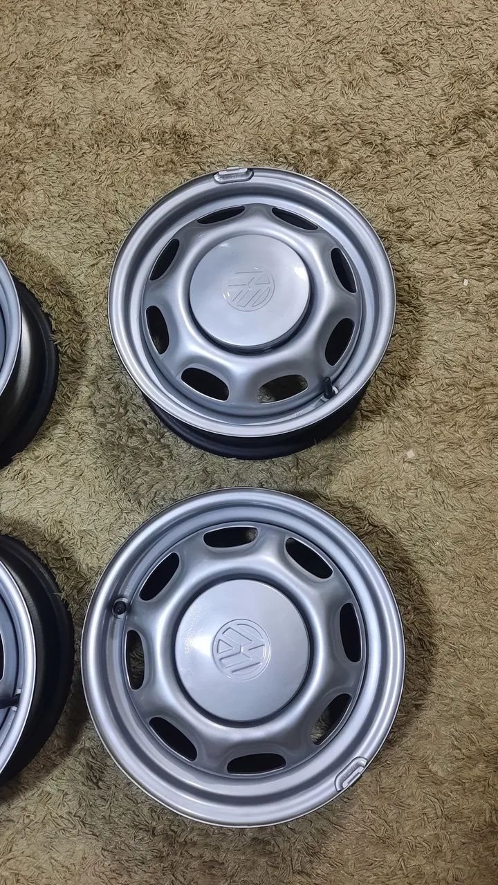 Rodas Vw G1 aro 13 originais linha Quadrado Gol, Voyage, Parati , Saveiro - Seminovas - Foto 3