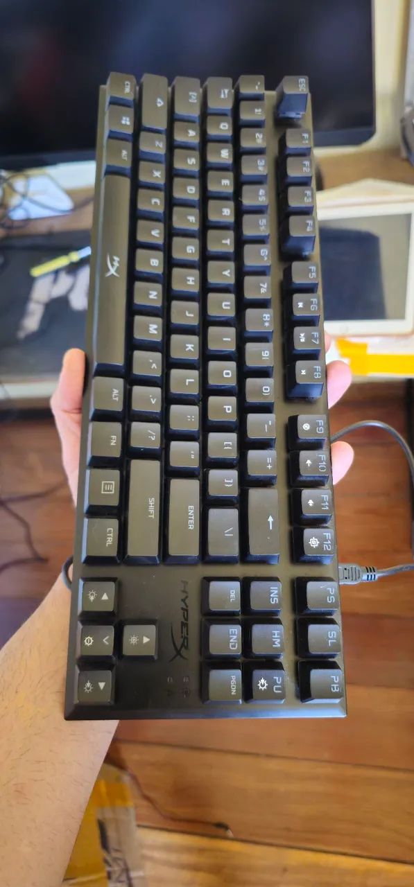 Teclado Mecanico Hyperx alloy pro