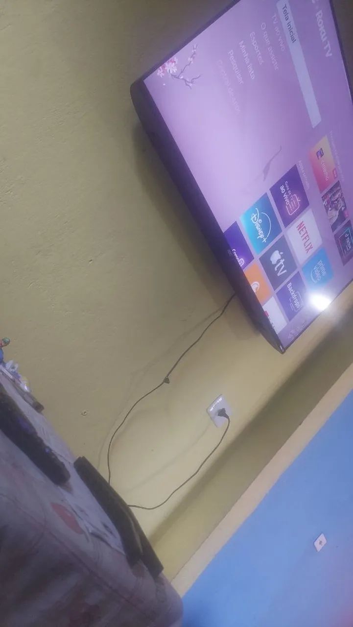TV Smart 43 polegadas roku com 3 mês de garantia da loja ainda  - Foto 4
