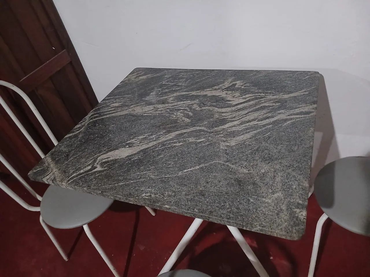 Mesa de mármore 