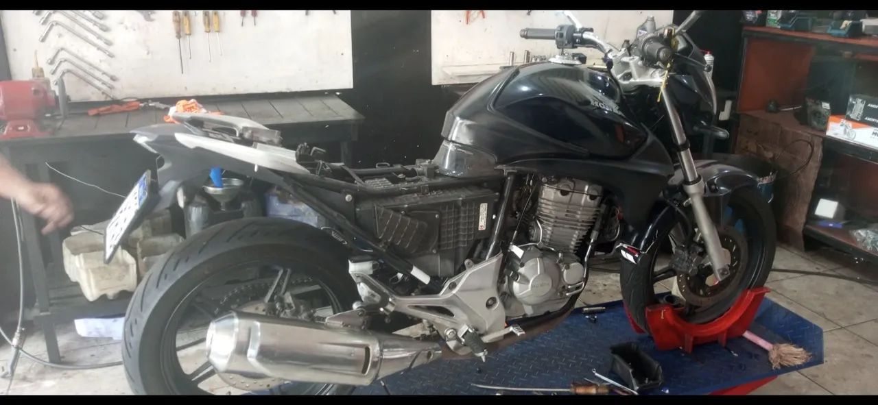 CB300r IMPECÁVEL  - Foto 3
