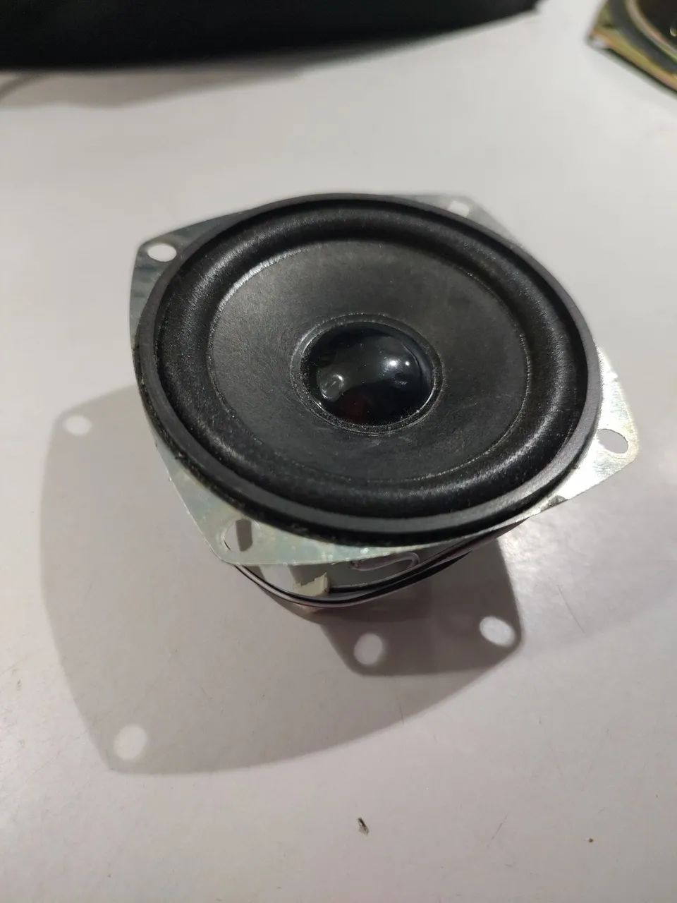 Alto-falante full range 3 polegadas 10 watts 25 ohms