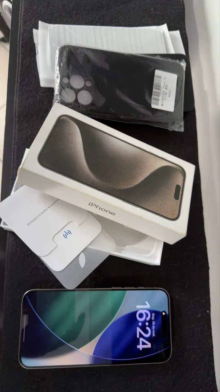iPhone 15 Pro Max 512GB NOVO 100% - Celulares e Smartphones
