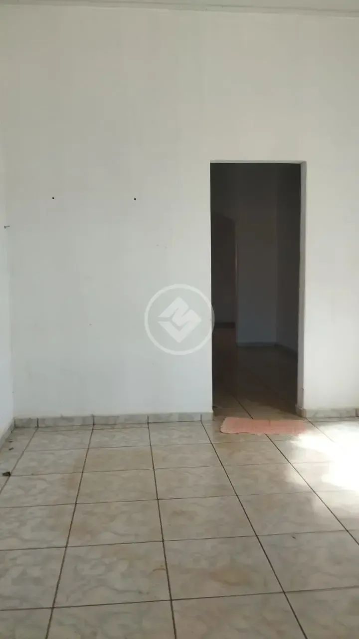 Casa à venda no Jardim Amélia em Nerópolis-GO com 3 quartos e suíte codigo: 337781