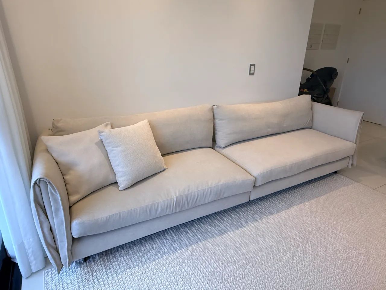 SOFÁ DESIGN 3,00M