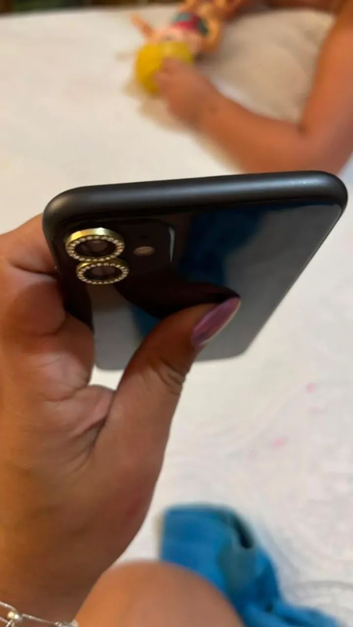 IPhone 11 Black 128GB - Foto 4