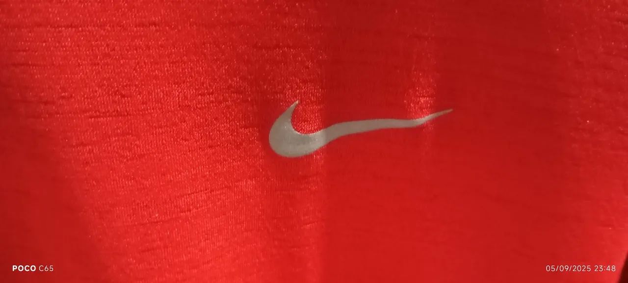 Camiseta NIKE RUNNING  - Foto 2
