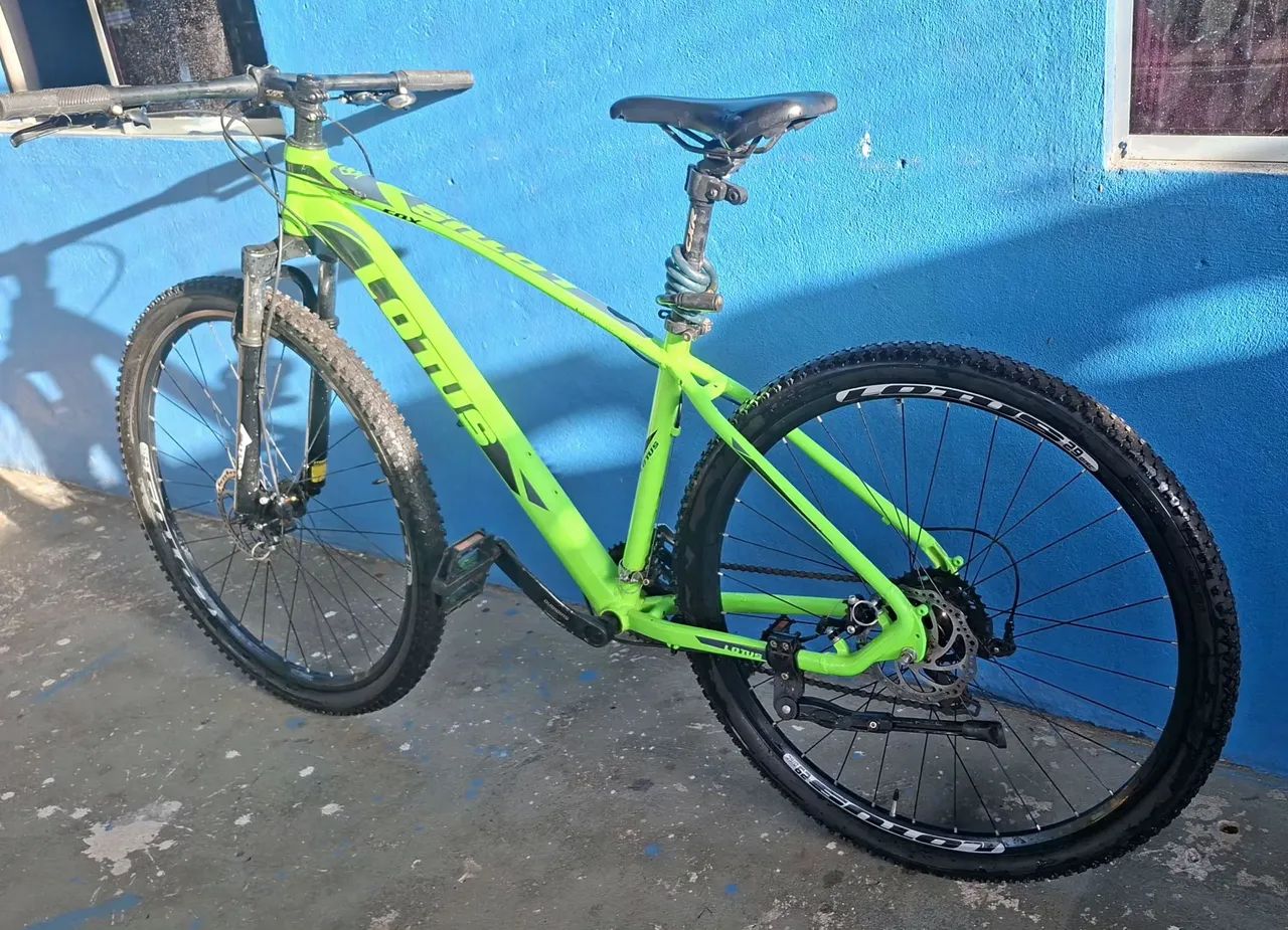BICICLETA LOTUS ARO 29 COM DOCUMENTAÇÃO  - Foto 5
